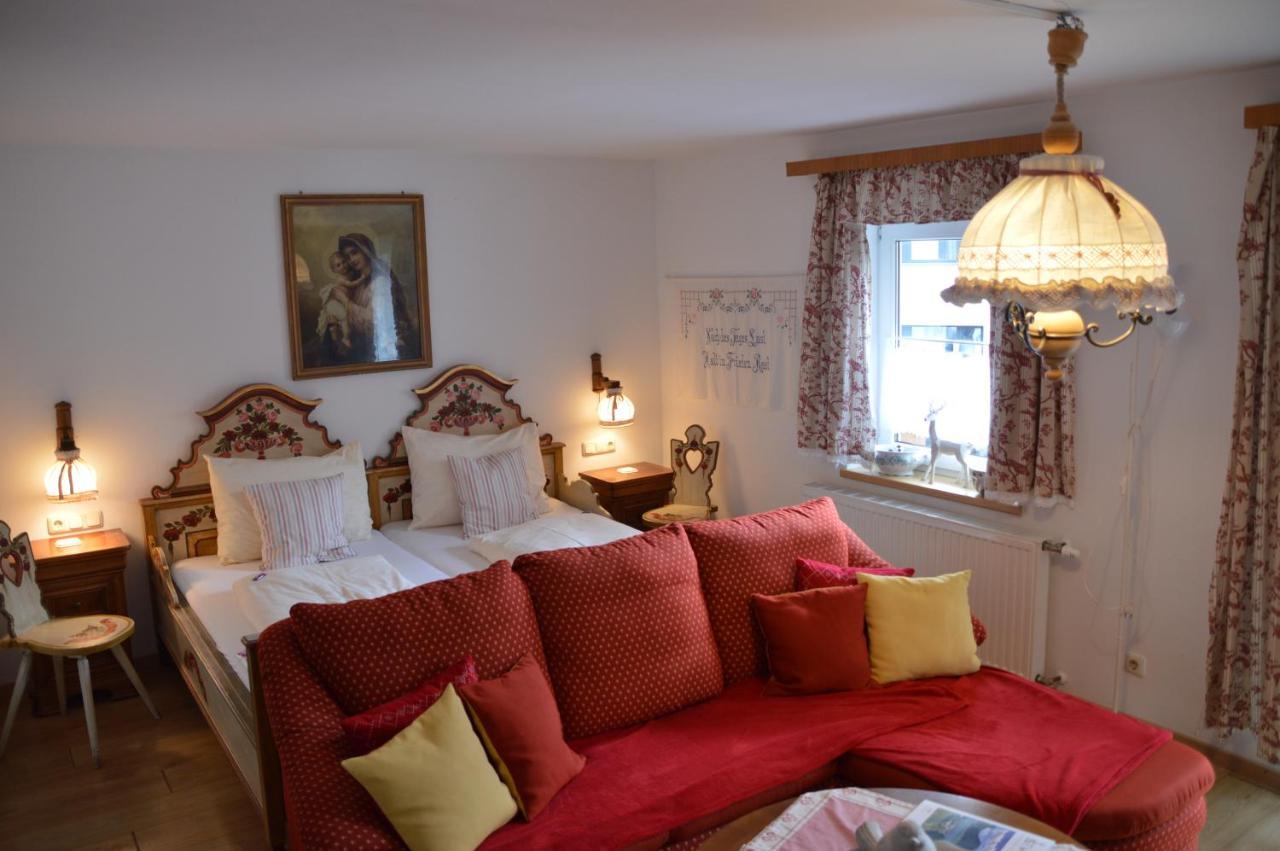 Platzhirsch Zur Alten Wagnerei Gastehaus Bed and Breakfast Saint Wolfgang Buitenkant foto